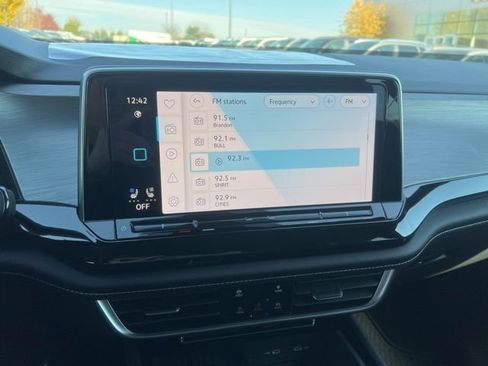 New 2026 Volkswagen Atlas Cross Sport SE AWD/4WD image 15