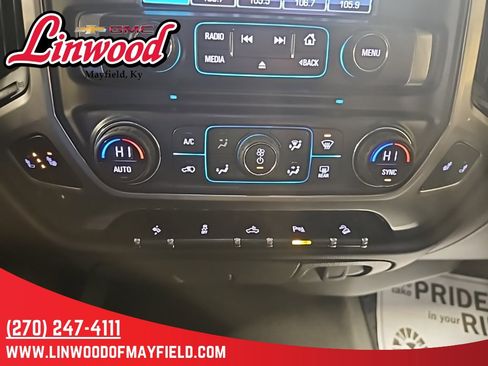 Used 2018 Chevrolet Silverado 1500 LT w/ All Star Edition image 24