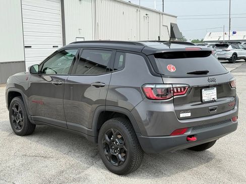 Used 2024 Jeep Compass Trailhawk w/ Trailhawk Convenience Group AWD/4WD image 6
