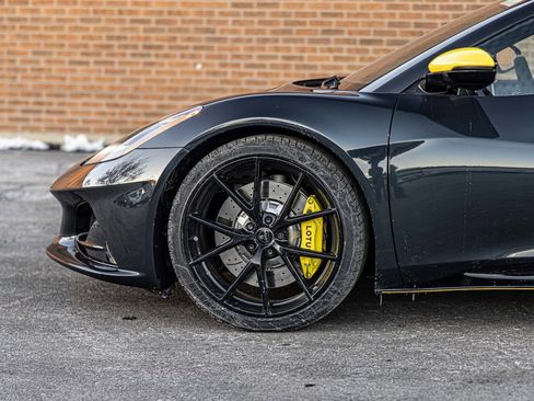 New 2026 Lotus Emira SE image 8