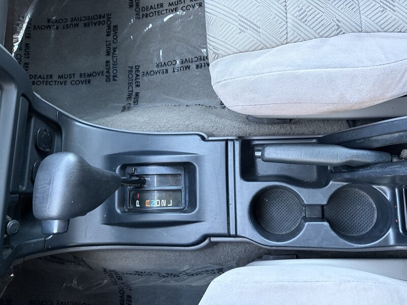 Used 2001 Toyota 4Runner SR5 RWD image 19
