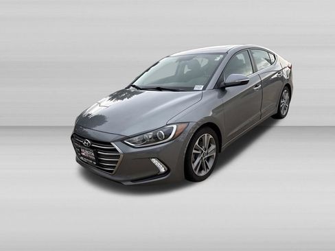 Used 2017 Hyundai Elantra Limited w/ Limited Ultimate Package 09 FWD image 11