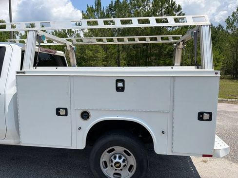 Used 2023 Chevrolet Silverado 2500 W/T w/ WT Convenience Package RWD image 16