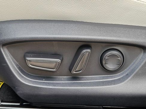 Used 2026 Toyota Camry XLE FWD image 15