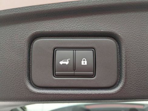 New 2026 Nissan Pathfinder Platinum AWD/4WD image 25