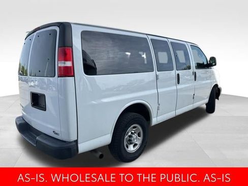 Used 2019 Chevrolet Express 2500 LS w/ Driver Convenience Package image 8