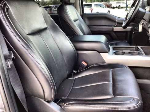 Used 2021 Ford F250 Lariat w/ Lariat Value Package image 30