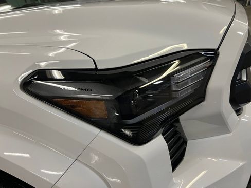 Used 2025 Toyota Tacoma SR image 28