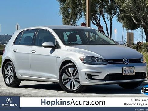 Used 2019 Volkswagen e-Golf SE image 1