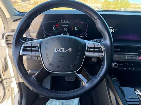 Used 2024 Kia Telluride S w/ S Sunroof Package image 14