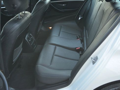 Used 2018 BMW 330i Sedan image 12