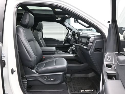Used 2025 Ford F150 Lariat w/ Equipment Group 502A High AWD/4WD image 13
