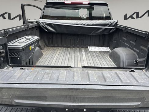 Used 2022 GMC Sierra 1500 AT4 AWD/4WD image 25