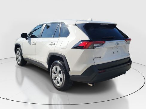 Certified 2025 Toyota RAV4 LE FWD image 5