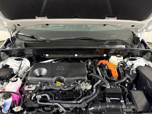 Used 2023 Toyota Venza XLE AWD/4WD image 27