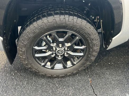 Used 2023 Toyota Tundra Platinum image 43