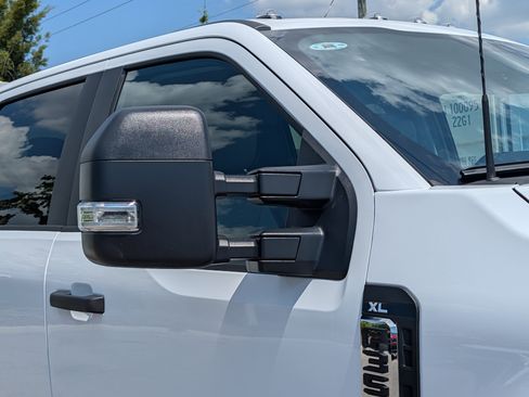 New 2026 Ford F350 XL w/ XL Chrome Package image 11