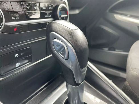 Used 2018 Ford EcoSport SE w/ SE Convenience Package image 47