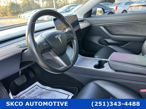 Used 2018 Tesla Model 3 Long Range image 20