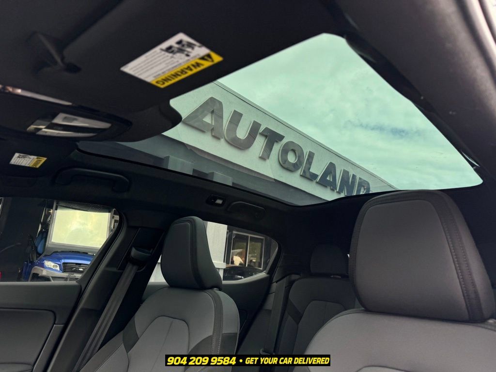 Used 2022 Polestar Polestar 2 w/ Plus Package AWD/4WD image 25