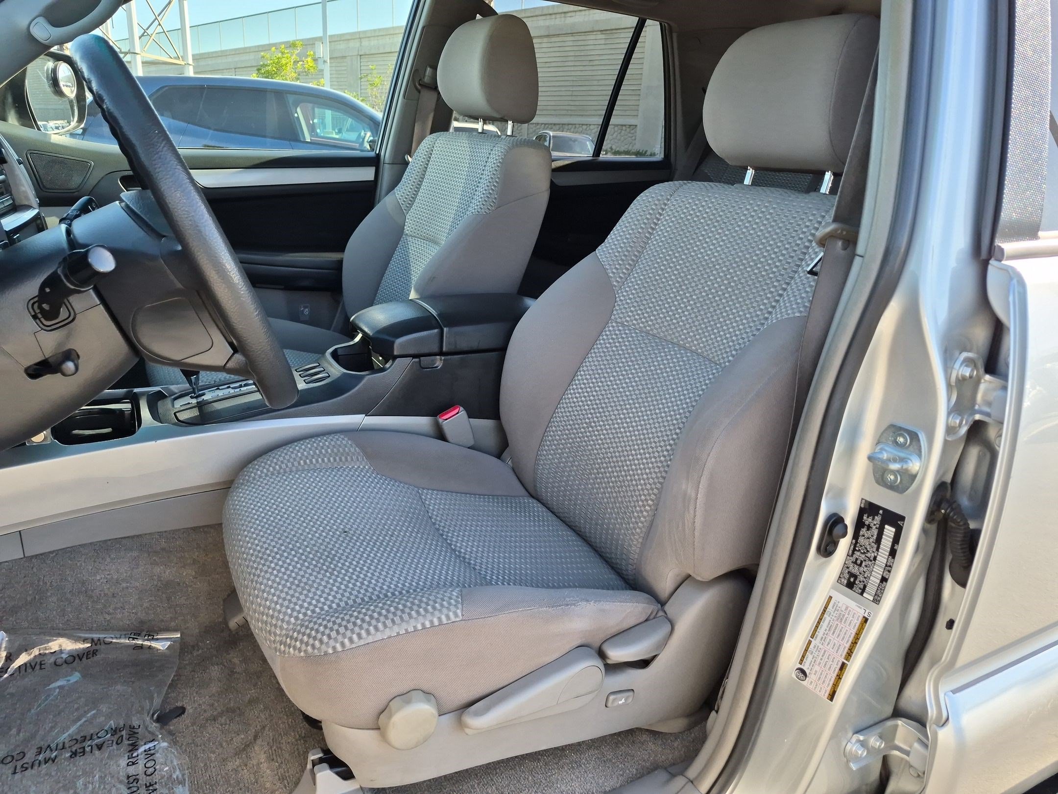 Used 2007 Toyota 4Runner SR5 RWD image 16