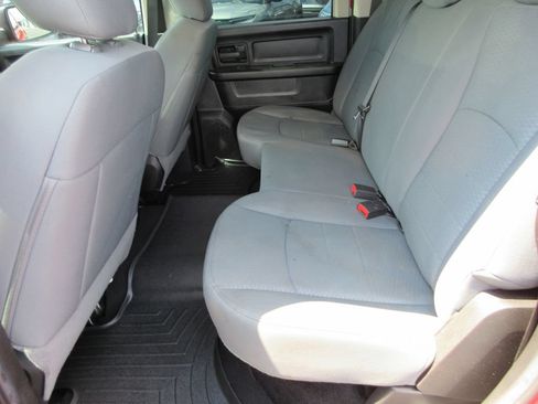 Used 2014 RAM 1500 Express AWD/4WD image 15