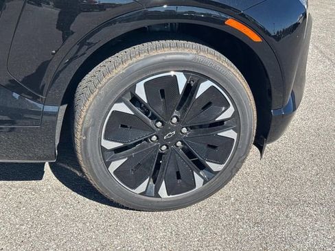 New 2026 Chevrolet Blazer EV RS image 13