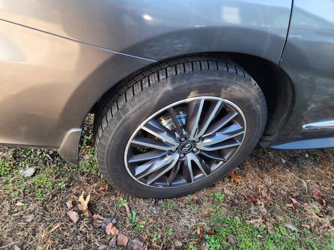 Used 2019 INFINITI QX60 Luxe w/ Sensory Package image 9