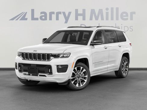 Used 2023 Jeep Grand Cherokee L Overland AWD/4WD image 2