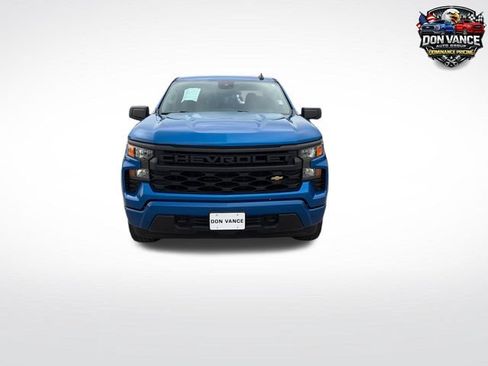 Used 2023 Chevrolet Silverado 1500 Custom AWD/4WD image 8