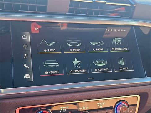 Certified 2025 Audi Q3 2.0T Premium image 21