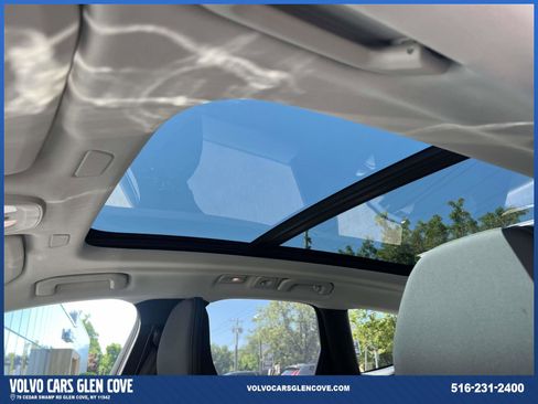 Used 2026 Volvo XC60 B5 Plus w/ Protection Package Premier AWD/4WD image 19