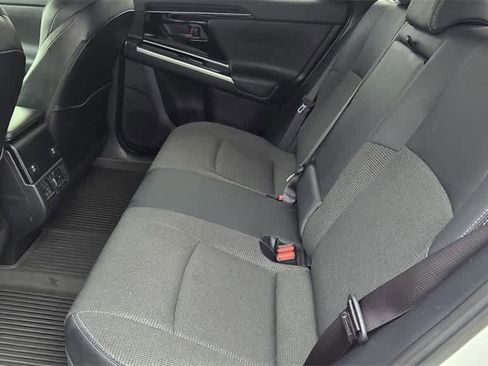 Used 2025 Toyota bZ4X FWD image 14