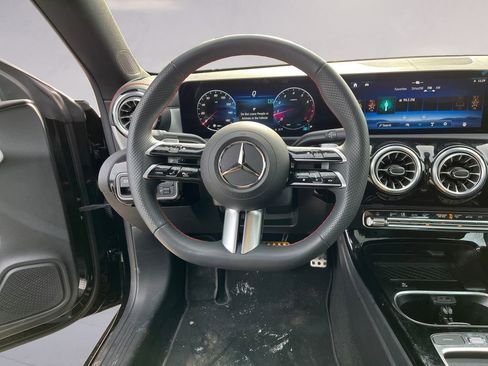 Certified 2025 Mercedes-Benz CLA 250 4MATIC image 12