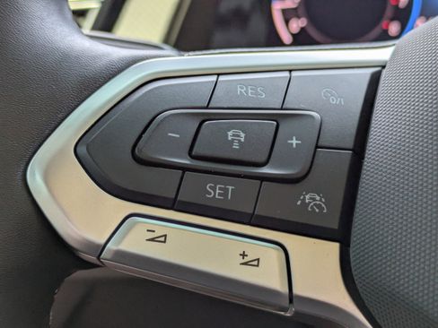 Certified 2025 Volkswagen Atlas Peak Edition SE image 26