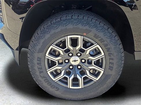 New 2026 Chevrolet Colorado Z71 image 9