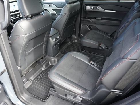 Used 2025 Ford Explorer ST w/ Sun And Sound Package AWD/4WD image 29