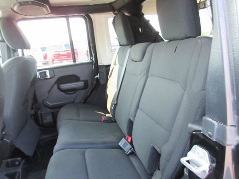 Used 2021 Jeep Wrangler Unlimited Sport AWD/4WD image 20