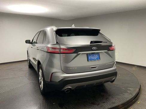 Used 2020 Ford Edge Titanium image 5