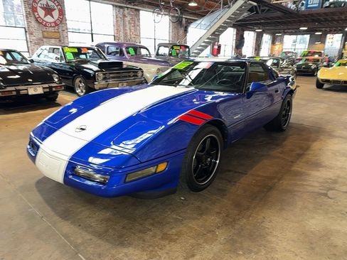 Used 1996 Chevrolet Corvette Coupe image 6