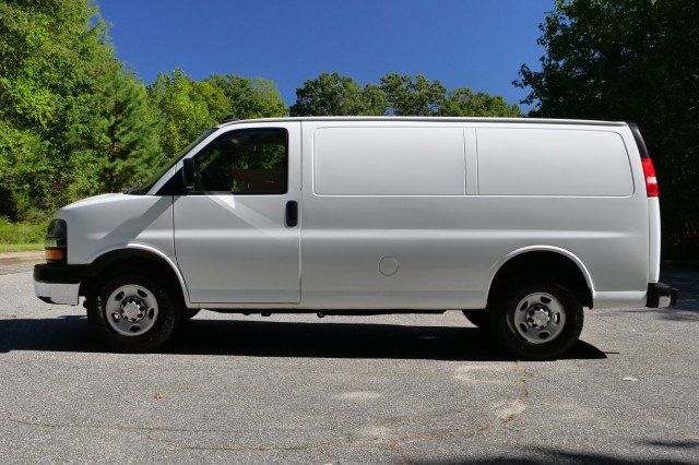 Used 2021 Chevrolet Express 2500 w/ Driver Convenience Package RWD image 36
