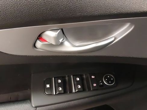 Used 2023 Kia Forte LXS FWD image 20