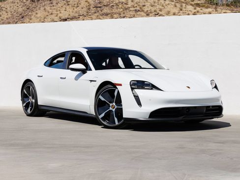 Certified 2023 Porsche Taycan RWD image 9