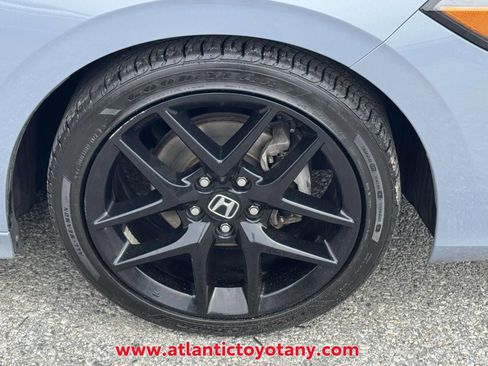 Used 2024 Honda Civic Sport image 10