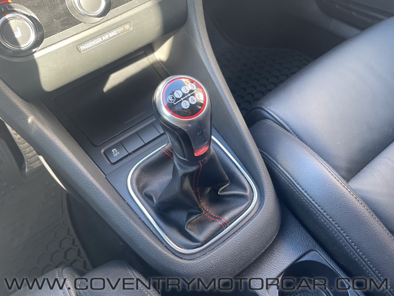 Used 2014 Volkswagen GTI Driver's Edition FWD image 22