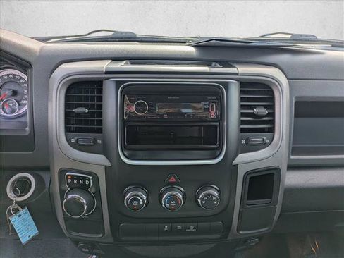 Used 2015 RAM 1500 HFE RWD image 13