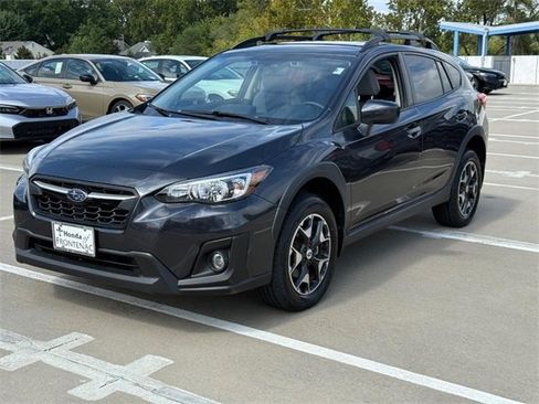 Used 2018 Subaru Crosstrek 2.0i Premium w/ Eyesight System image 8