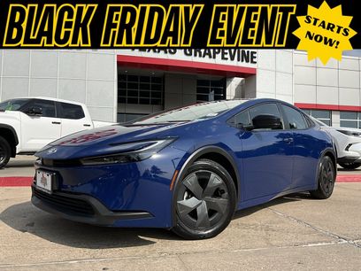 Used 2025 Toyota Prius LE