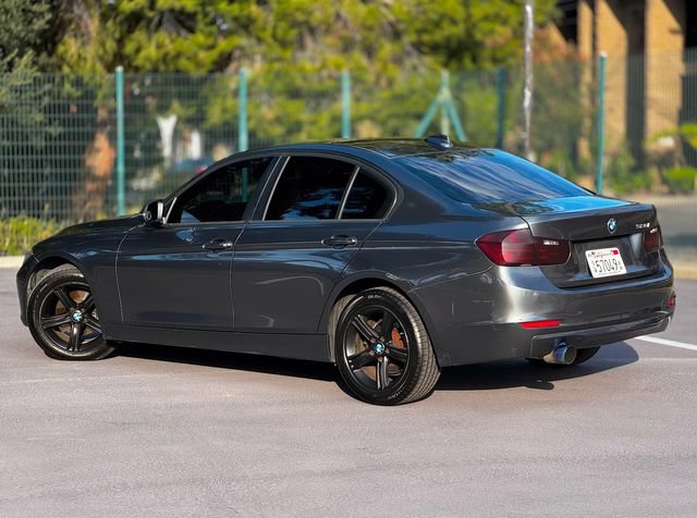 Used 2014 BMW 320i Sedan RWD image 16