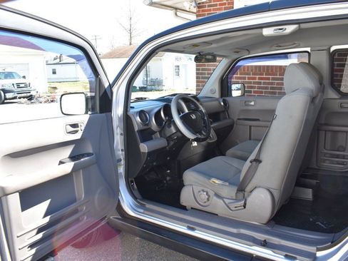 Used 2011 Honda Element LX image 25